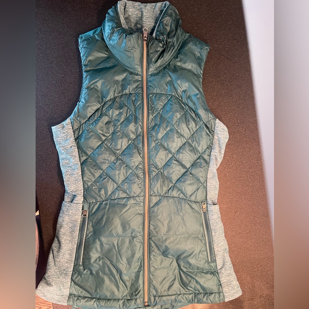 Lululemon down vest. Size 4